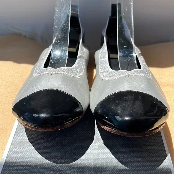 Authentic Chanel Silver Lambskin/Black Patent Leather Elastic Ballet Flats Shoes - Picture 6 of 16